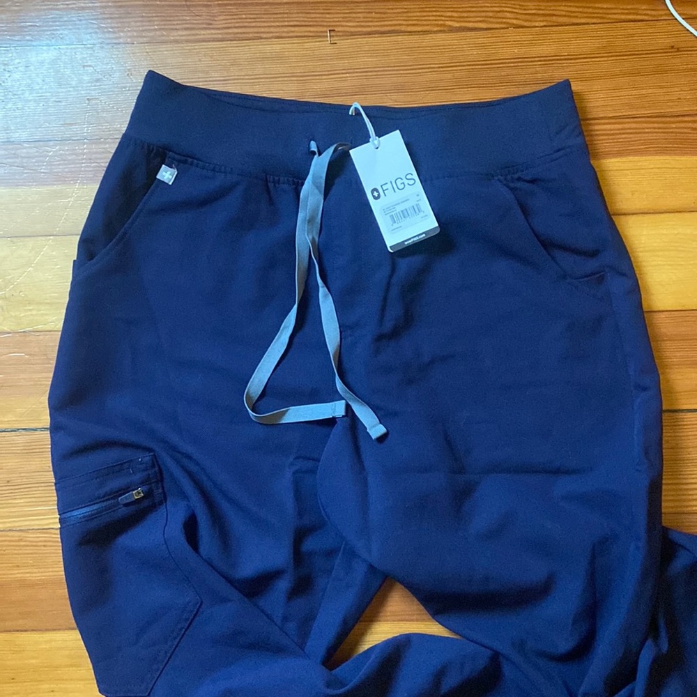 FIGS high waisted Zamora joggers